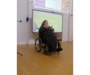 Sarah Dowding performing poetry